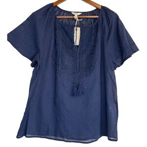 Lucky Brand Embroidered Short Flutter Sleeve Notch Neck Woman’s Size Medium